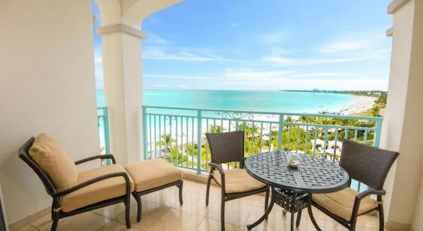 **** Semesteranläggning (resort) Seven Stars Resort&Spa Grace Bay Turks- och Caicosöarna