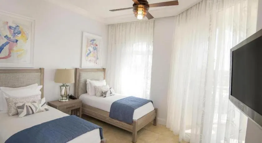 Seven Stars Resort & Spa Grace Bay