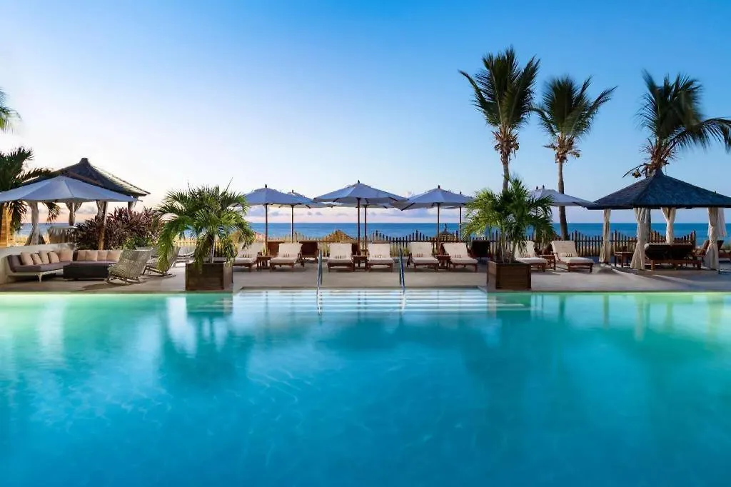 גרייס ביי Seven Stars Resort & Spa 4*, גרייס ביי איי טרקס וקייקוס